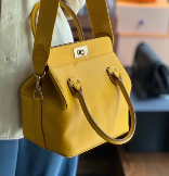 二手爱马仕牛奶包回收打几折(图2)