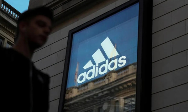 时尚新闻 / 2020-08-07早报 | LVMH旗下DFS入股深圳免税集团旗