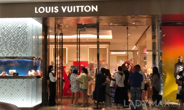 不会裁员！LVMH上半年利润暴跌84％，但中国出现强劲反弹
