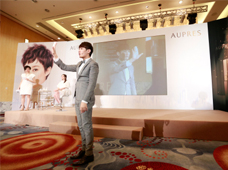 美妆行业 / 2014-05-30欧珀莱广州美白体验会