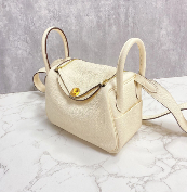 爱马仕迷你琳迪包回收卖多少钱合适(图1)