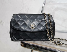 全新香奈儿包包回收价格是多少