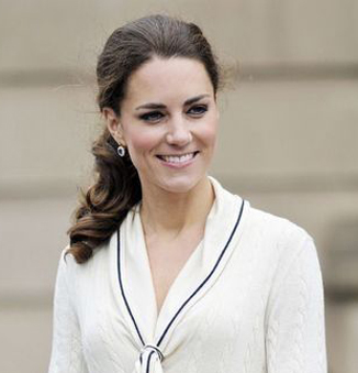 美妆行业 / 2014-05-08各国王妃引领优雅名媛妆 妆容技巧大盘点