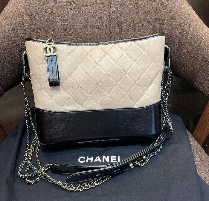 目前香奈儿流浪包回收价格是多少