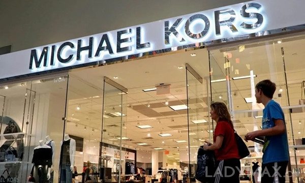 早报 | 140亿，Supreme被Vans母公司收购