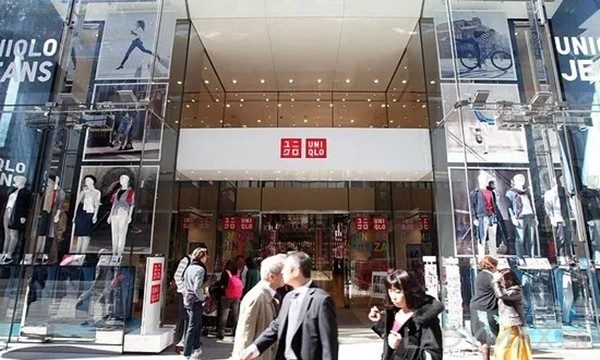 早报 | 优衣库母公司2020年营业利润或将腰斩；欧莱雅集团任命新CEO