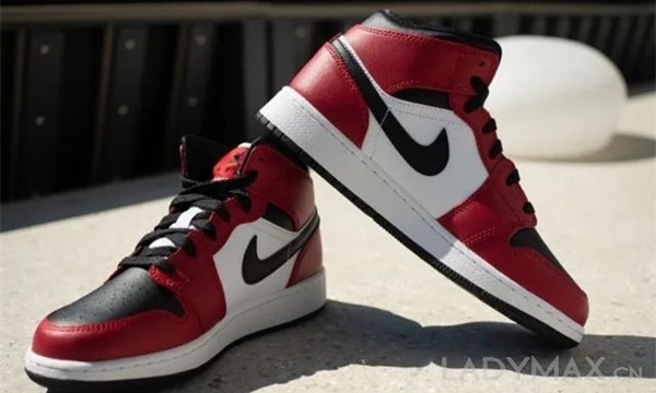 早报 | Nike大中华区销售额大涨24%；Zara将涨价